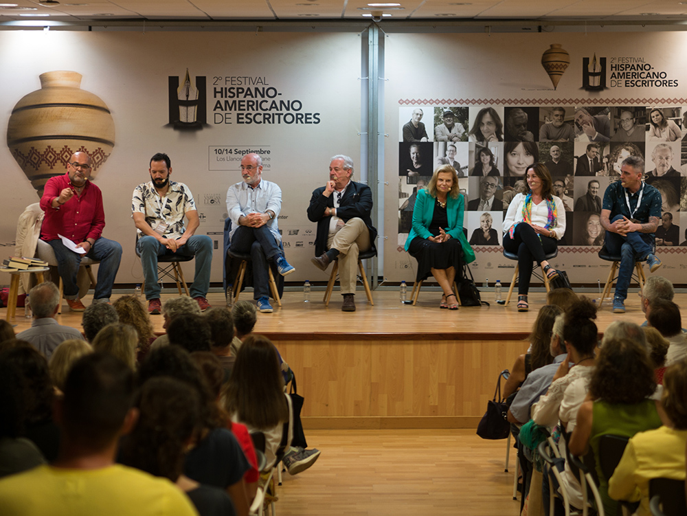 hispanoamericano_escritores_2019-529