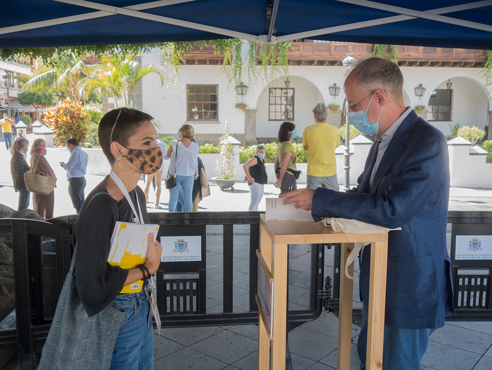 firma_poetas_hispanoamericano_de_escritores_2020-3