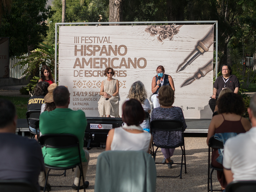 mirar_no_existe_hispanoamericano_de_escritores_2020-3