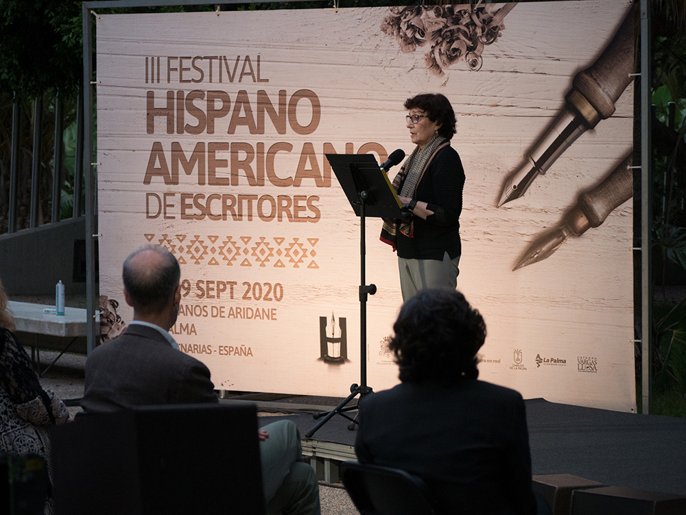 recital-de-bienvenida_hispanoamericano_de_escritores_2020-14