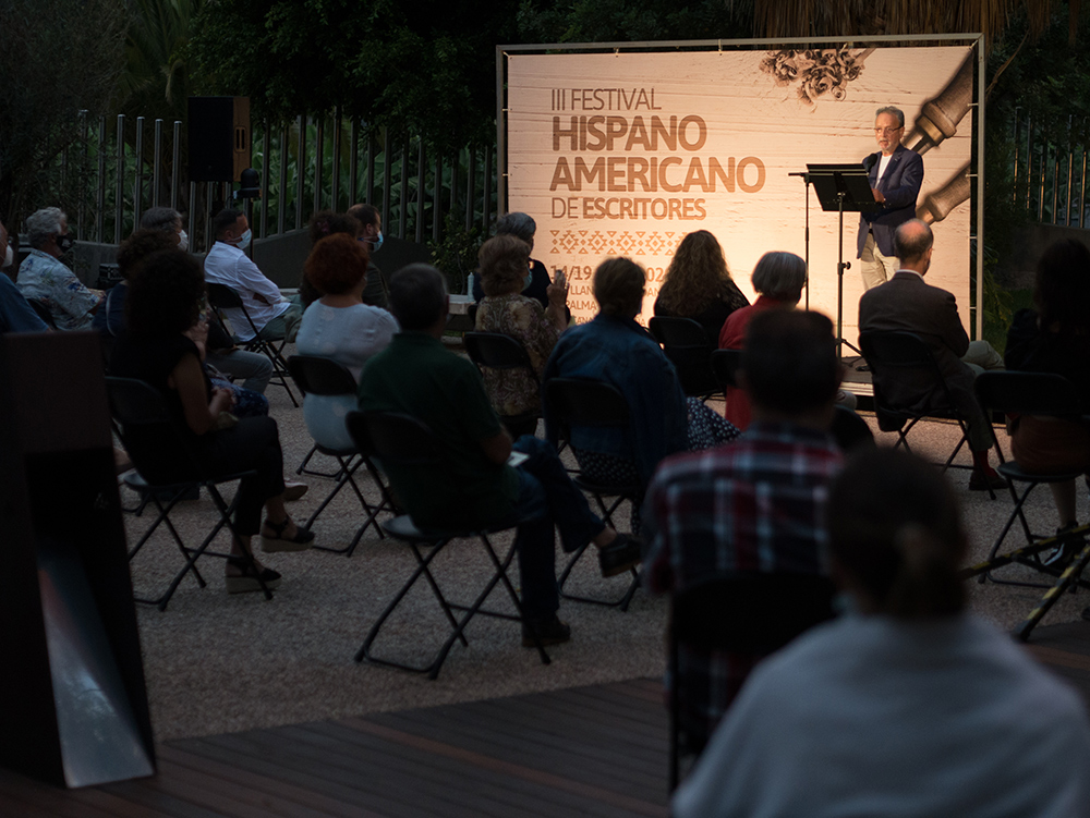 recital-de-bienvenida_hispanoamericano_de_escritores_2020-17