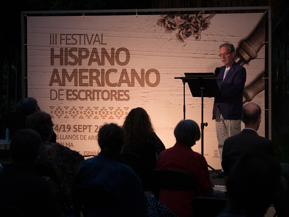 recital-de-bienvenida_hispanoamericano_de_escritores_2020-18