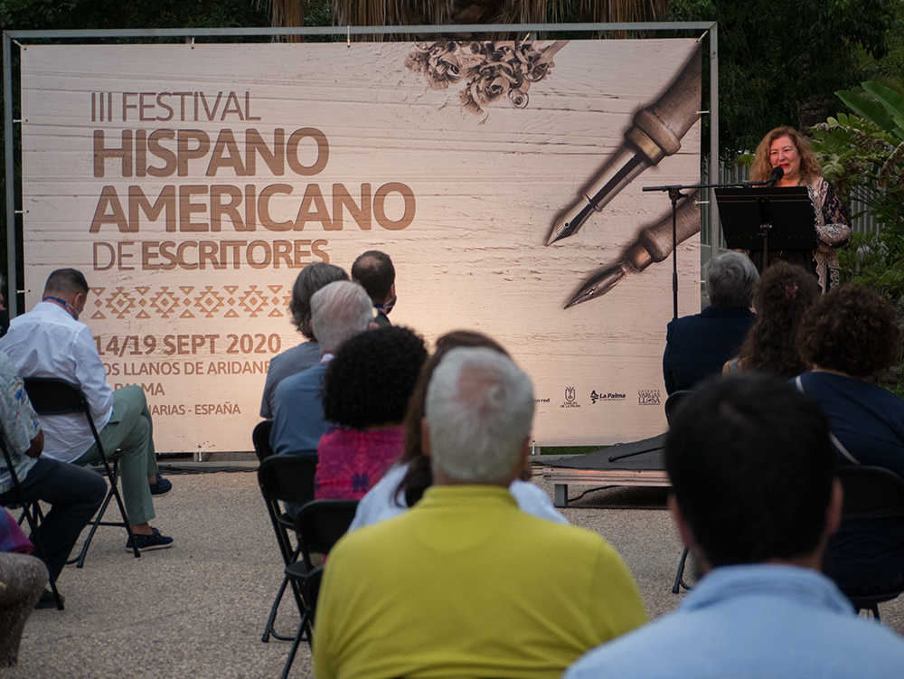 recital-de-bienvenida_hispanoamericano_de_escritores_2020-6